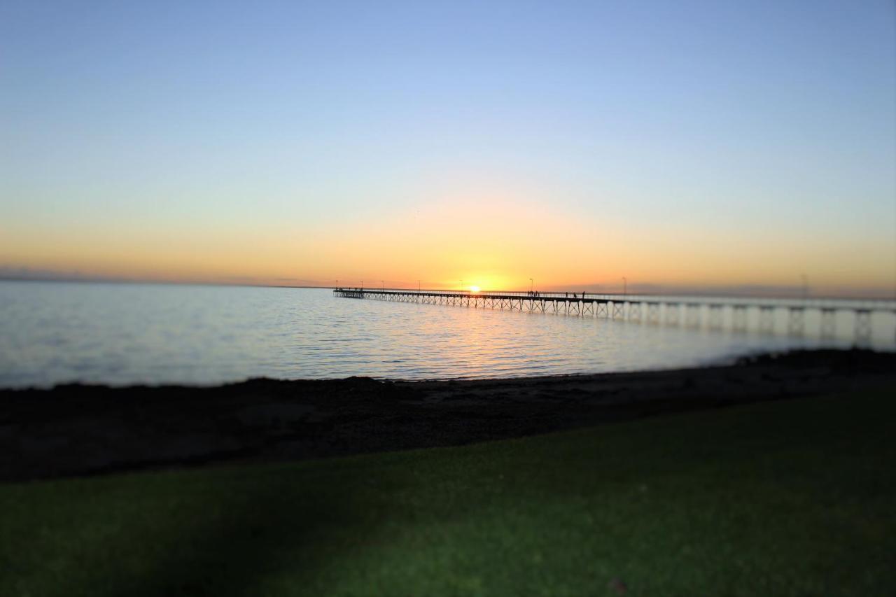 Ceduna Foreshore Caravan Park Екстер'єр фото